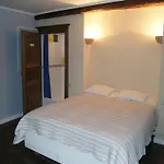 Lavish In Forrieres With Sauna Lesterny