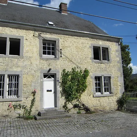 Lavish In Forrieres With Sauna * Lesterny