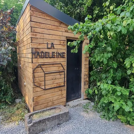 Lavish In Forrieres With Sauna